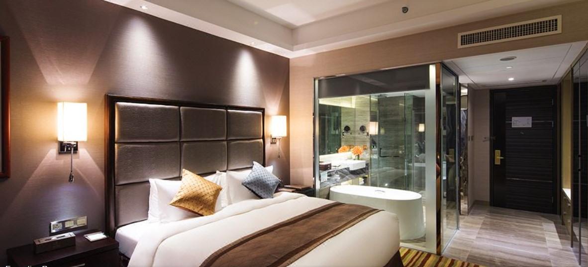 Millennium Hotel Fucsing Kültér fotó