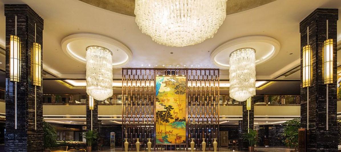 Millennium Hotel Fucsing Kültér fotó